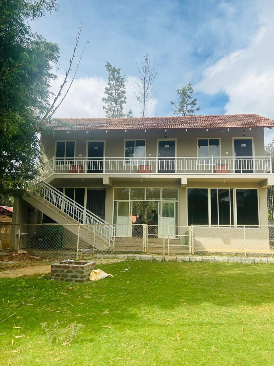 Trippr Chikkamagaluru Hostel Chikmagalur Ngoại thất bức ảnh