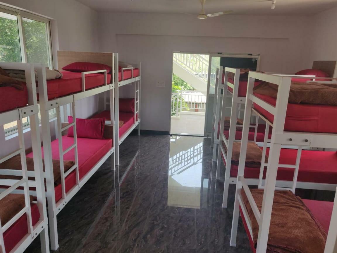 Trippr Chikkamagaluru Hostel Chikmagalur Ngoại thất bức ảnh