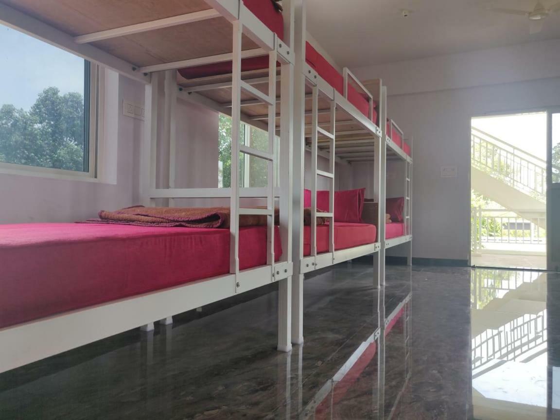 Trippr Chikkamagaluru Hostel Chikmagalur Ngoại thất bức ảnh